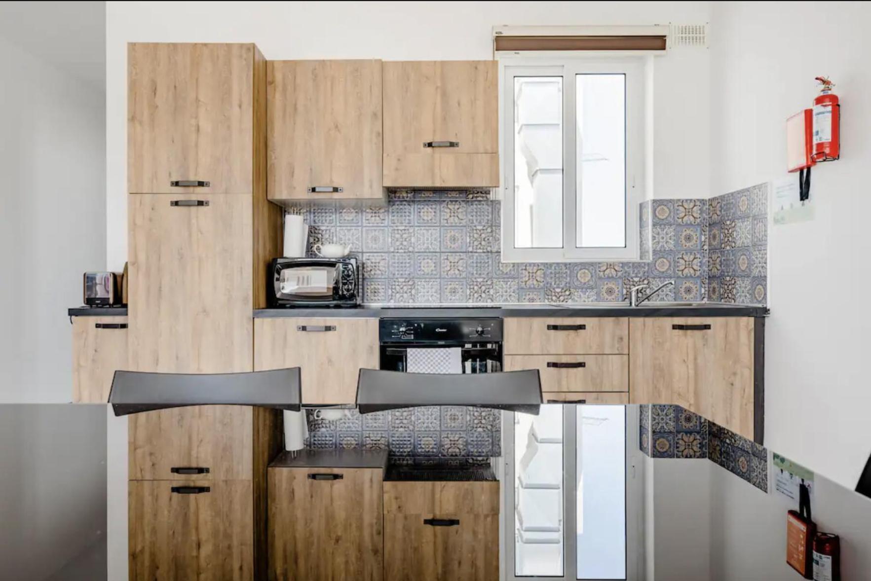 F12 Room 2, Private Room Two Single Beds Privated Bathroom In Shared Flat Msida Exteriér fotografie