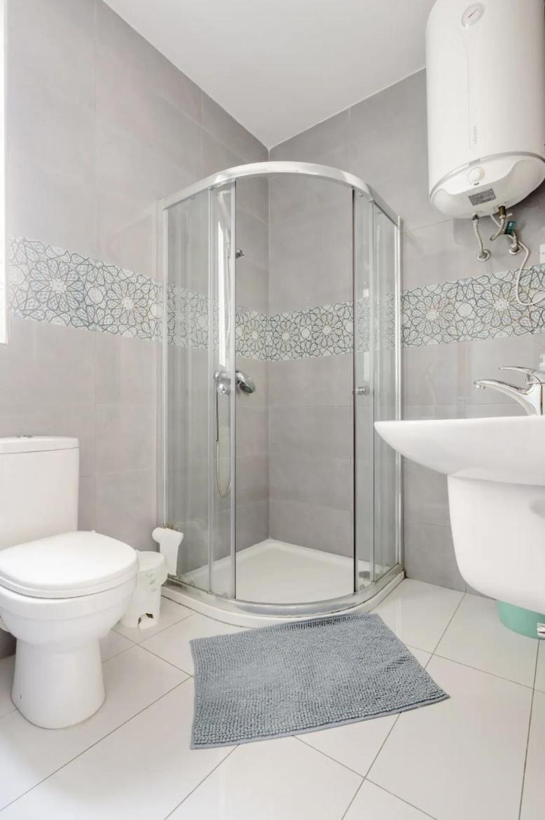 F12 Room 2, Private Room Two Single Beds Privated Bathroom In Shared Flat Msida Exteriér fotografie